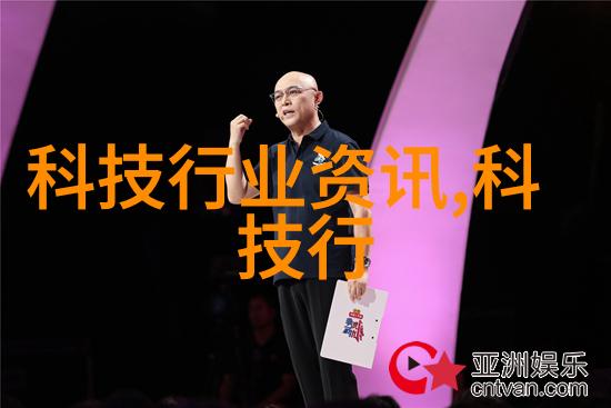 朱门绣户 PO18以唇喂水-纤尘轻扬诗意中的水与绣