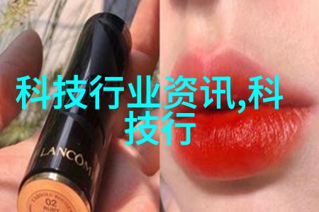 壁纸与油漆哪种更适合你的墙面装饰