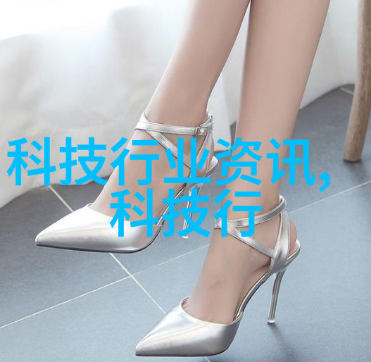如何在有限的空间内创造出高档感的卫生间真实照片解析