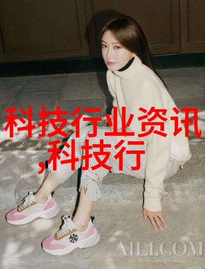 如何将个人爱好融入到书房装饰中