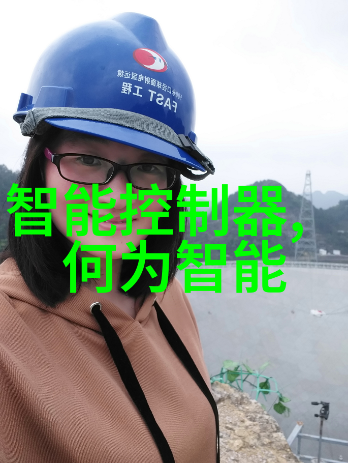 液压圆锥破碎机高效能矿石粉碎设备