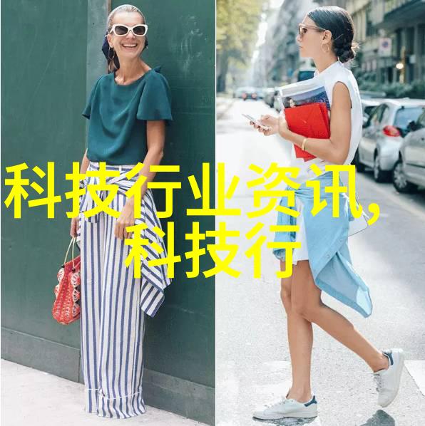 如何通过家庭照片提升你的家居氛围- 家装客厅设计图效果图大全解析