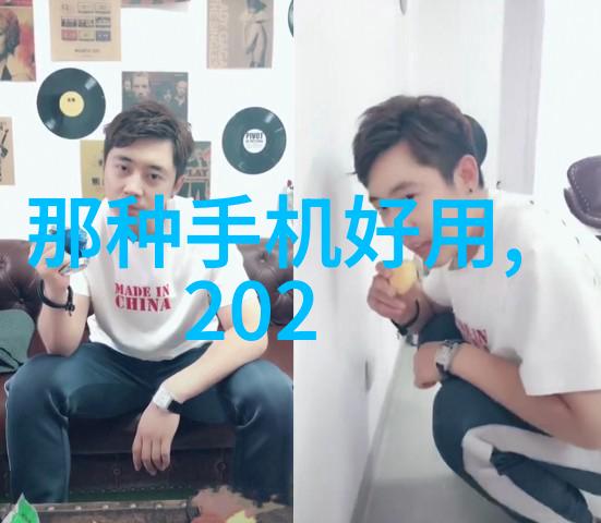 公交车一晃撞了进去没有阻隔-突袭红绿灯一场避不开的交通事故